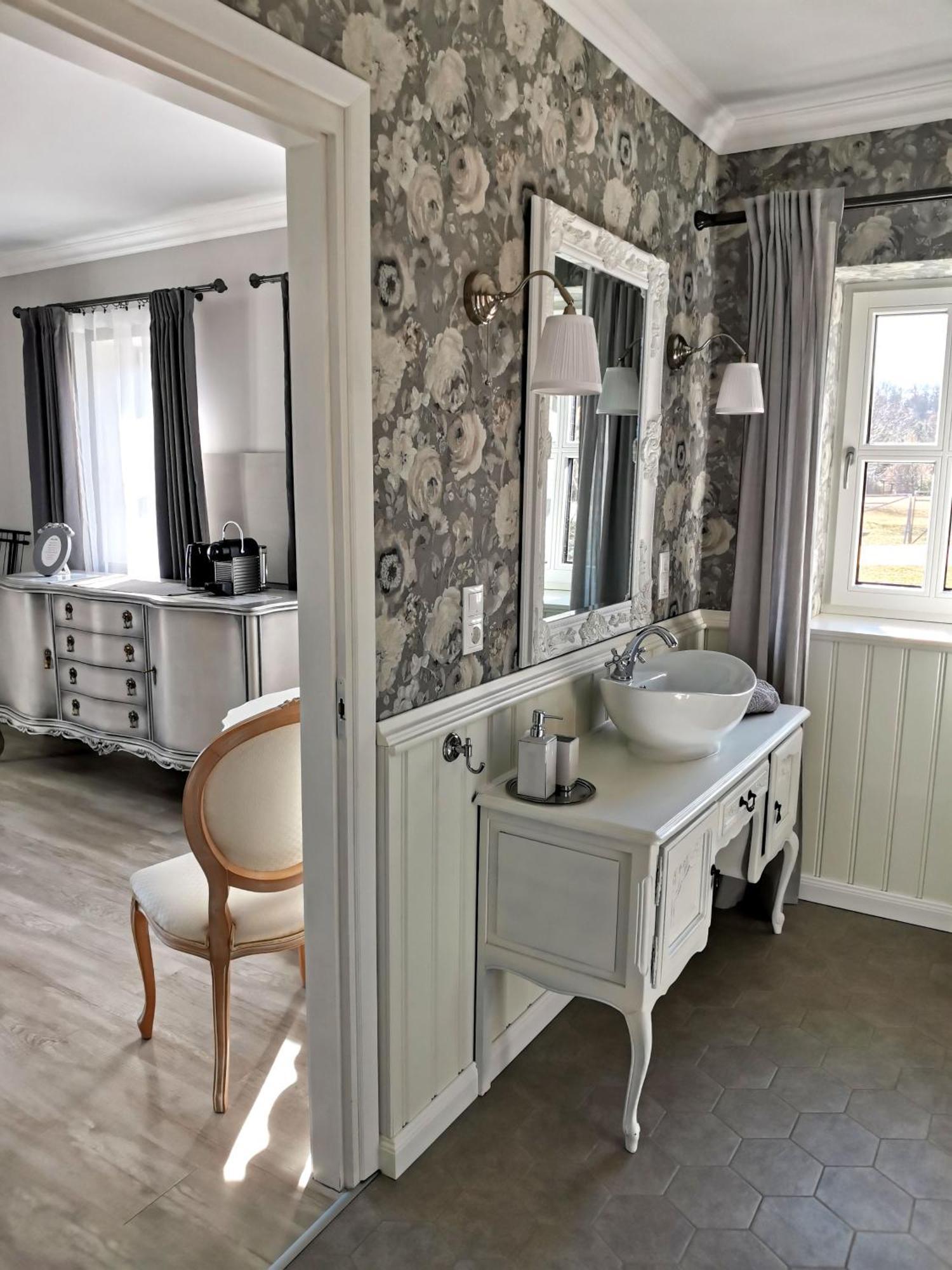 Villa Tilia Vászoly Buitenkant foto
